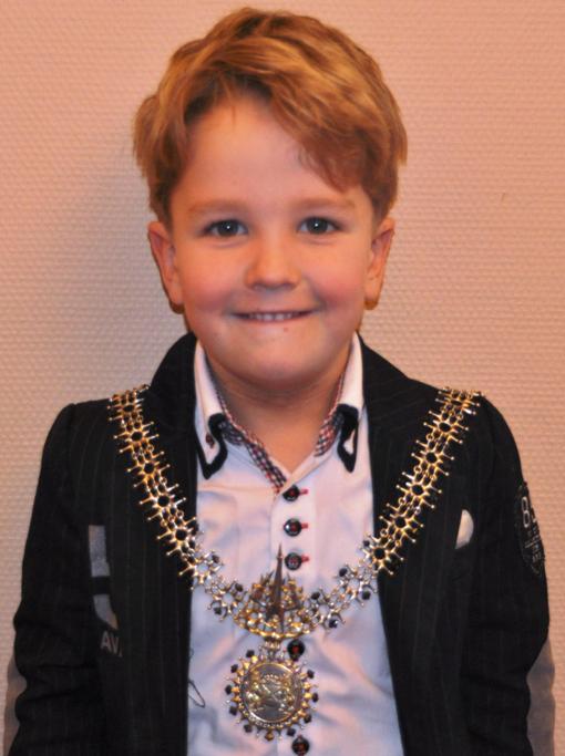 Luuk Bolink met burgemeestersketting Enschede